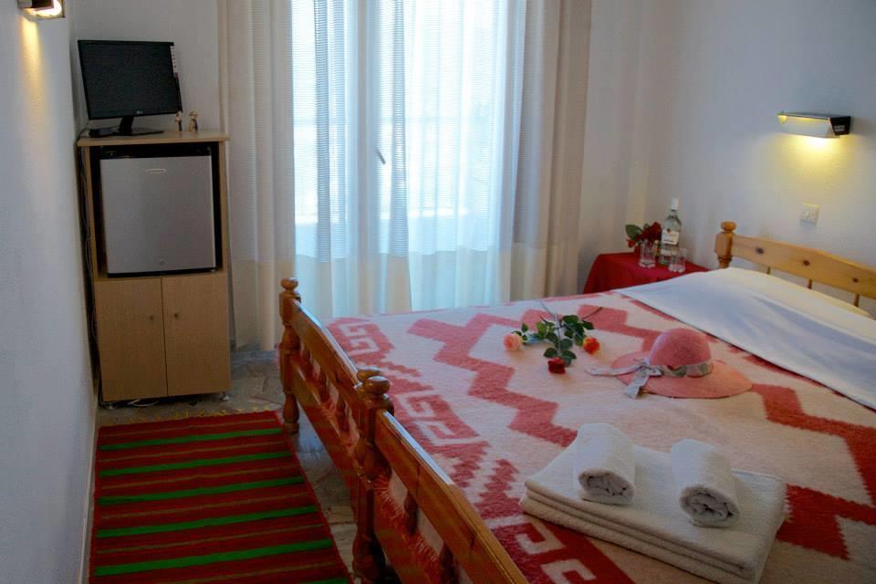 El Capitan Hotell Porto Koufo Rum bild