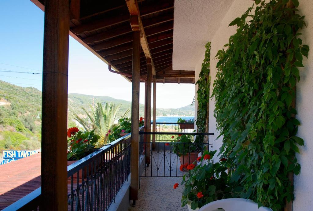 El Capitan Hotell Porto Koufo Rum bild
